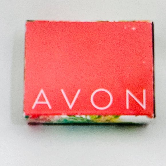 Avon New in Box Gold Tone Palm Leaf Earrings on Wires - Picture 4 of 5